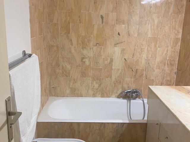 Appartement 2 pièces, 61 m² à louer à Cannes 06400