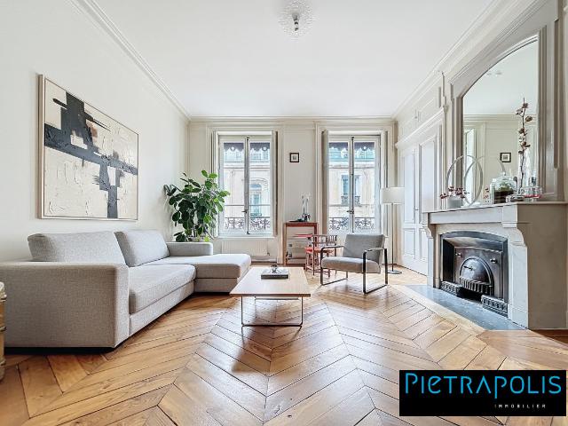 Appartement 2 pièces 61 m²