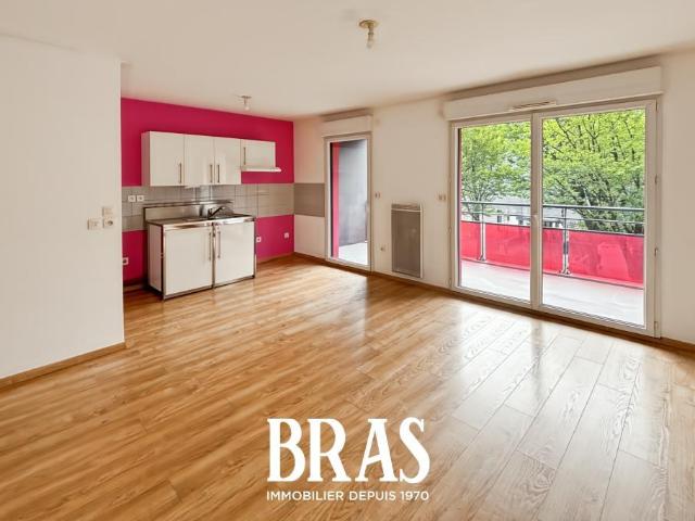 Appartement 2 pièces 61 m²