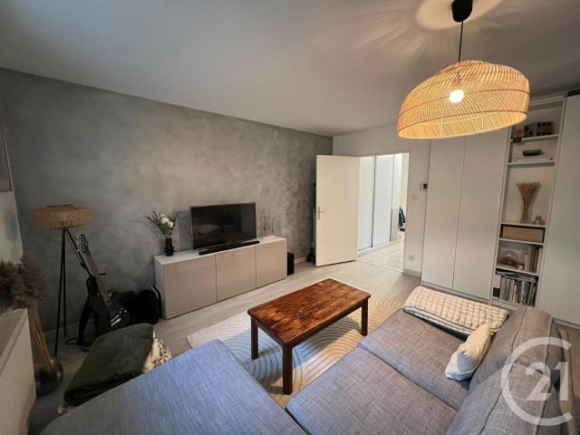 Appartement 2 pièces 61 m²