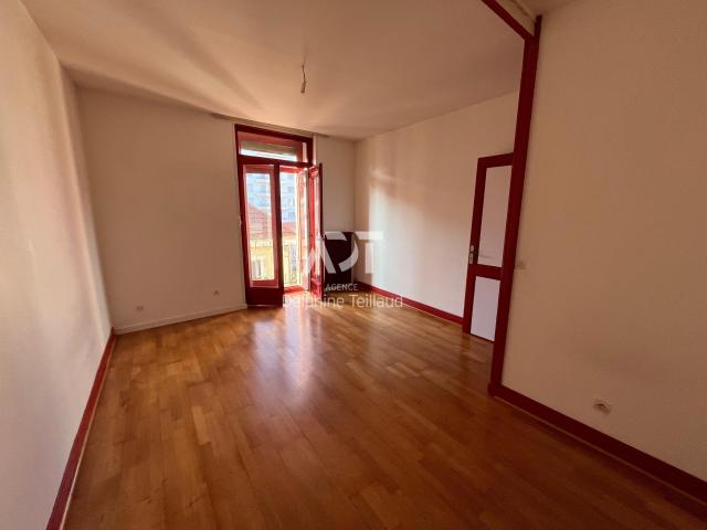 Appartement 2 pièces 61 m²