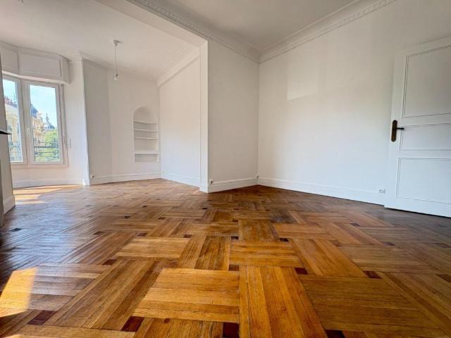 Appartement 2 pièces 61 m²