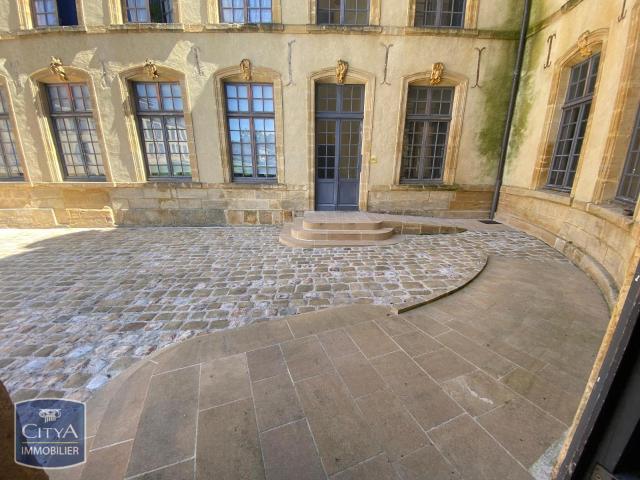 Appartement 2 pièces 61 m²