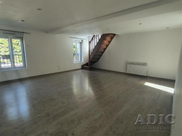 Appartement 2 pièces 61 m²