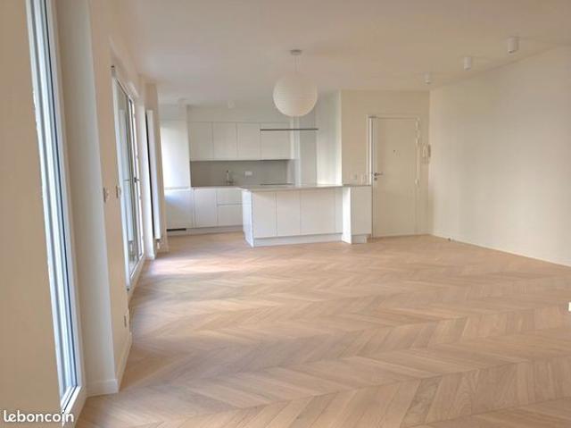 Appartement 2 pièces 61 m²