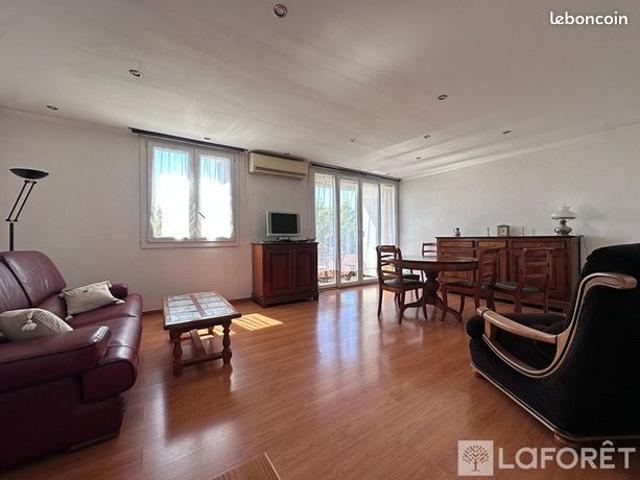 Appartement 2 pièces 61 m²