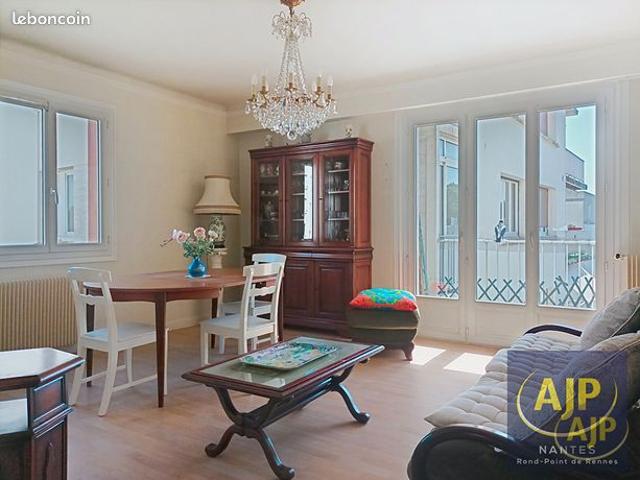 Appartement 2 pièces 61 m²