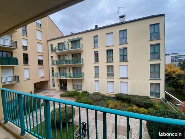 Appartement 2 pièces 61 m²