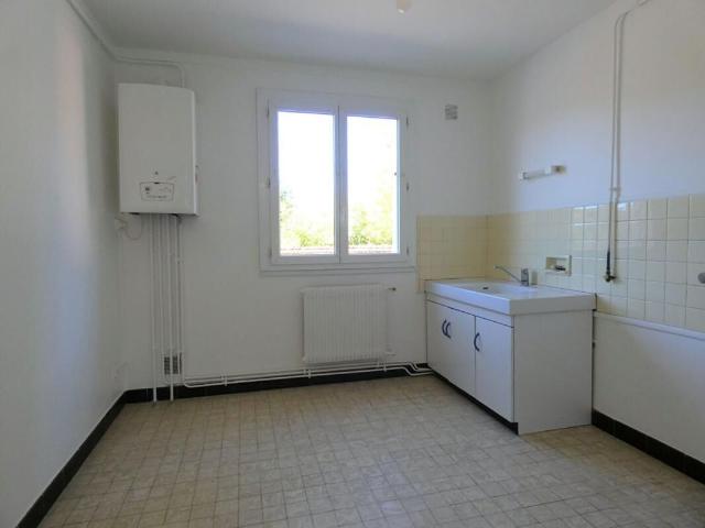 Appartement 2 pièces, 62 m² à louer à Saint Genis Laval 69230