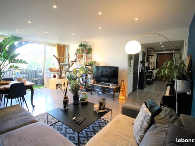 Appartement 2 pièces 62 m²