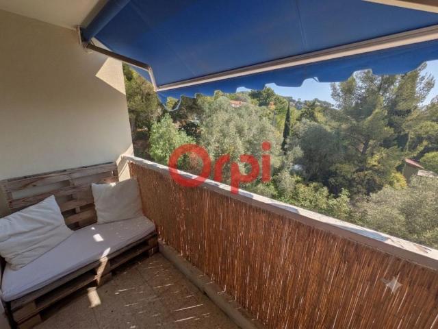 Appartement 2 pièces, 67 m² à louer à Toulon 83100