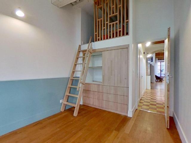Appartement 2 pièces, 67 m² à louer à Lyon 1 69001