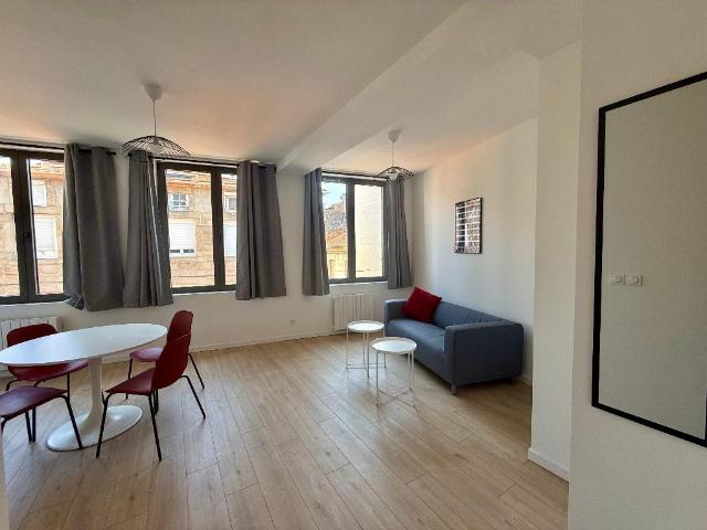 Appartement 2 pièces, 67 m² à louer à Saint Étienne 42100