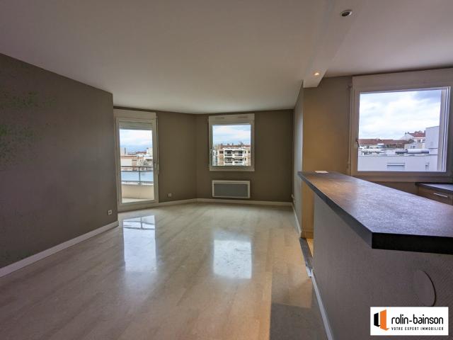 Appartement 2 pièces 67 m²