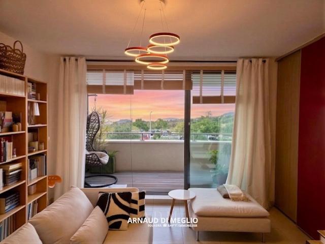Appartement 2 pièces 67 m²