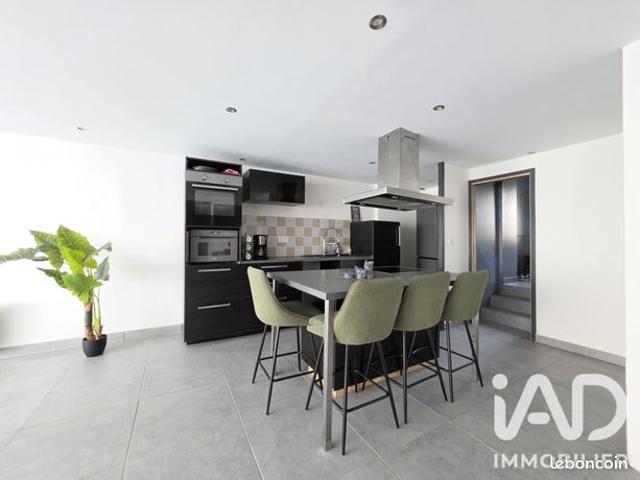 Appartement 2 pièces 67 m²