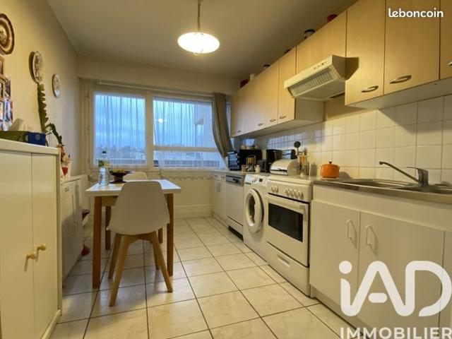Appartement 2 pièces 67 m²