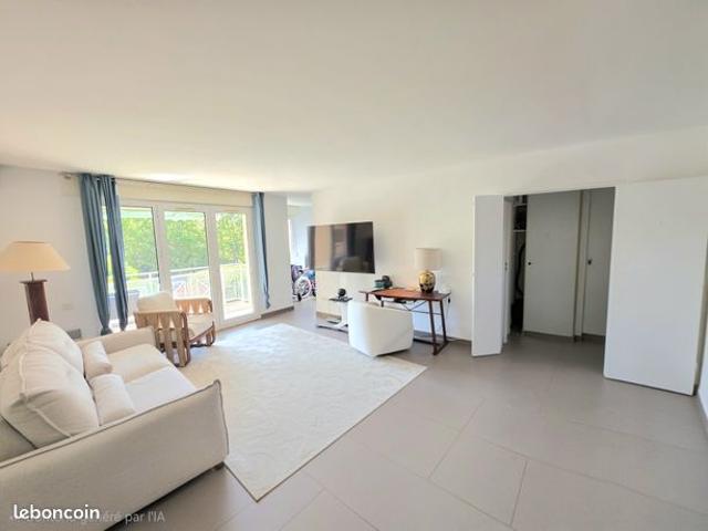Appartement 2 pièces 67 m²