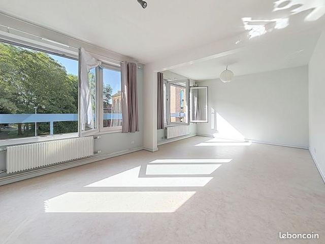 Appartement 2 pièces 67 m²