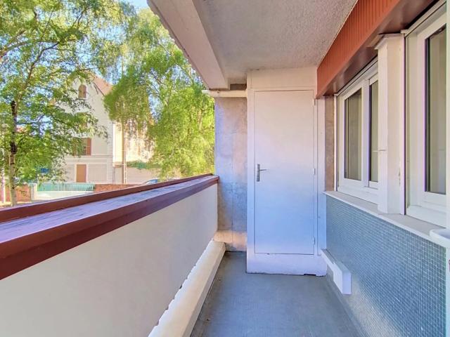 Appartement 2 pièces, 64 m² à louer à Combs la Ville 77380