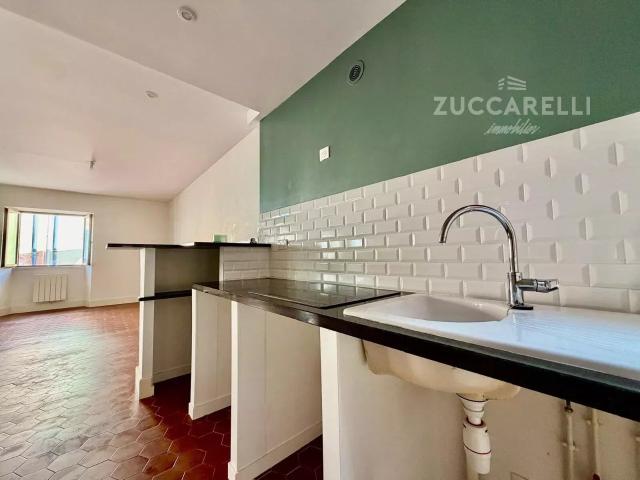 Appartement 2 pièces, 64 m² à louer à Nice 06300