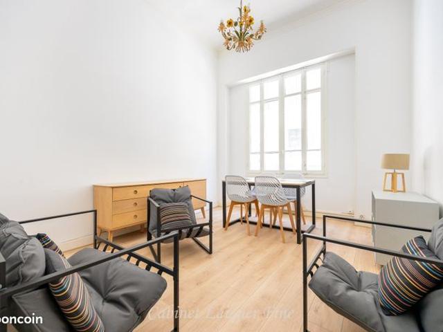 Appartement 2 pièces 64 m²