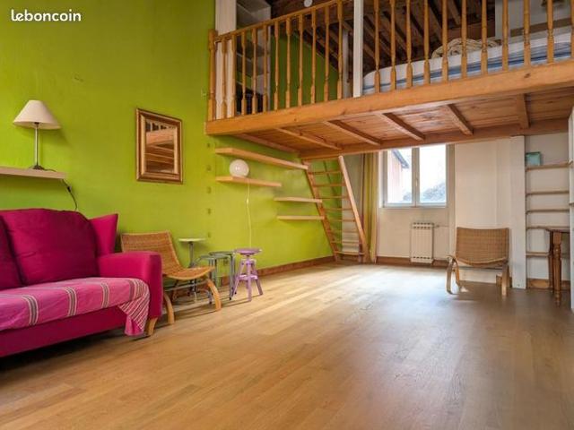 Appartement 2 pièces 64 m²