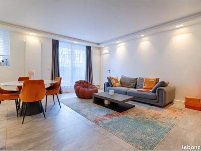 Appartement 2 pièces 64 m²