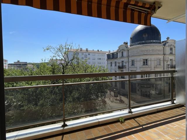 Appartement 2 pièces 64 m²