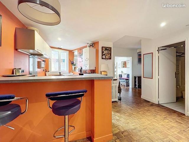 Appartement 2 pièces 64 m²