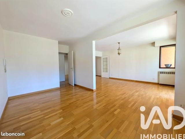 Appartement 2 pièces 64 m²