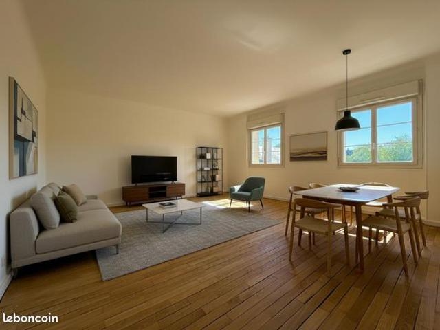 Appartement 2 pièces 64 m²