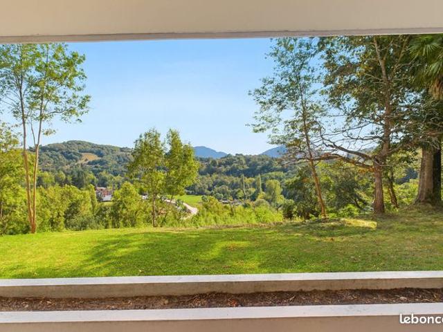 Appartement 2 pièces 64 m²
