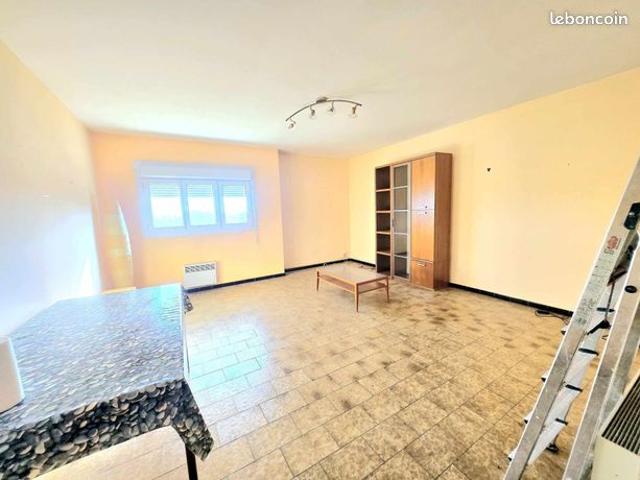 Appartement 2 pièces 64 m²