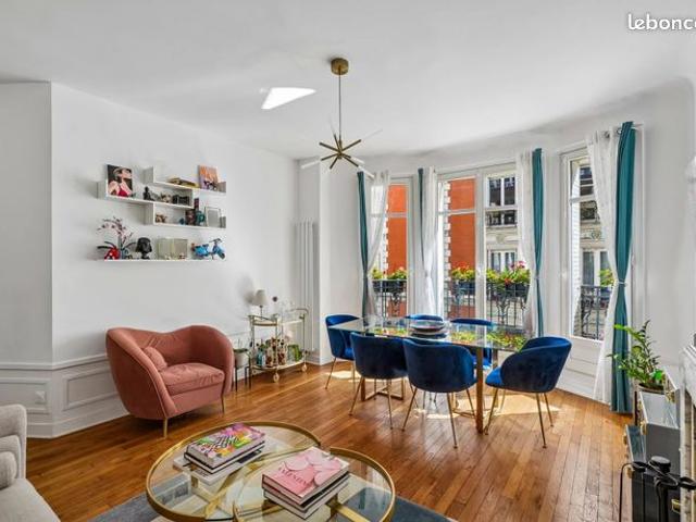 Appartement 2 pièces 64 m²
