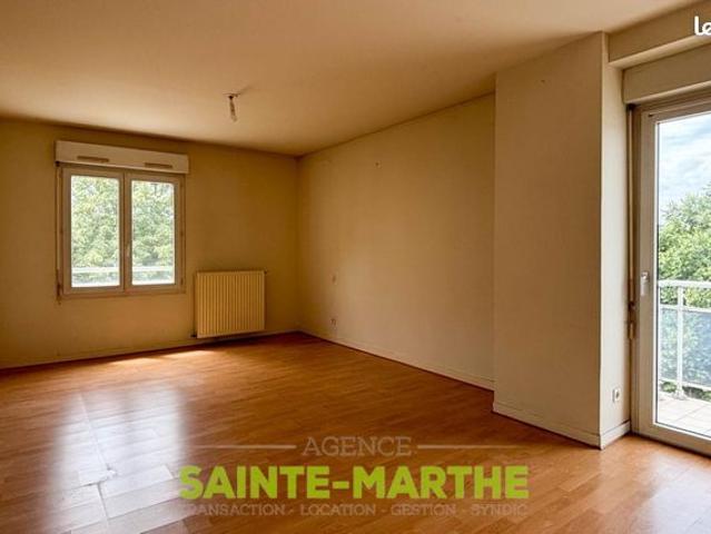 Appartement 2 pièces 64 m²