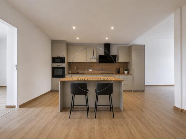 Appartement 2 pièces 64 m²