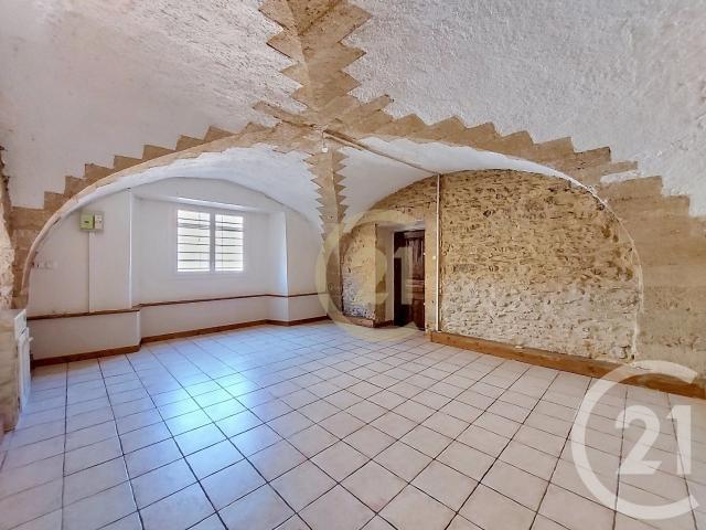Appartement 2 pièces 64 m²