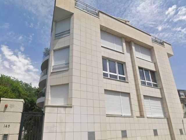 Appartement 2 pièces 64 m²