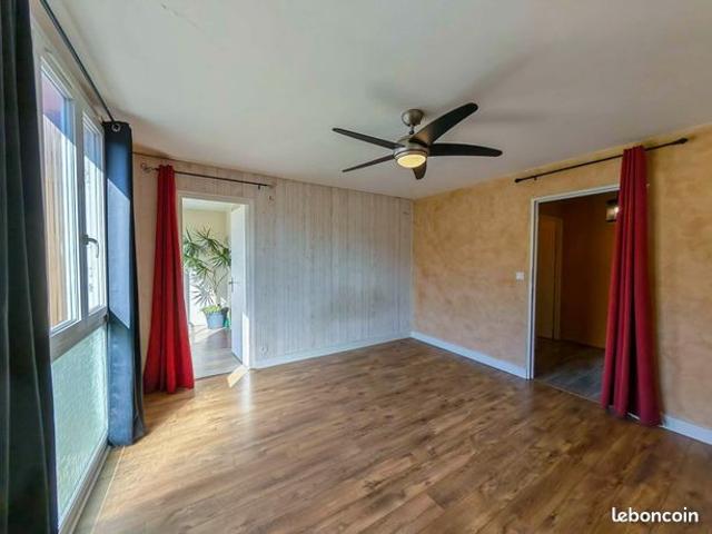 Appartement 2 pièces 64 m²