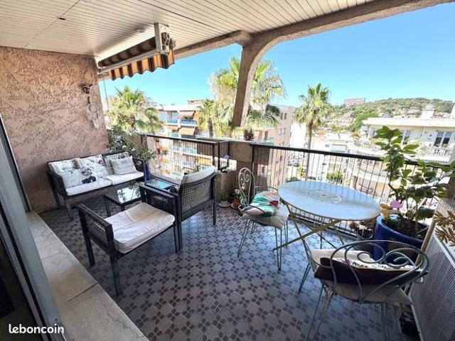 Appartement 2 pièces 64 m²