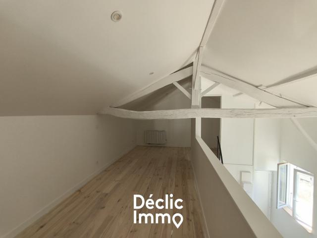 Appartement 2 pièces, 65 m² à louer à Celles sur Belle 79370
