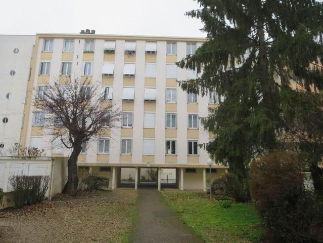 Appartement 2 pièces, 65 m² à louer à Dijon 21000