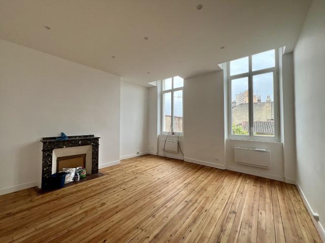 Appartement 2 pièces 65 m²