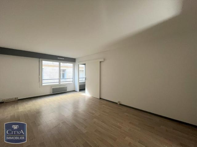 Appartement 2 pièces 65 m²