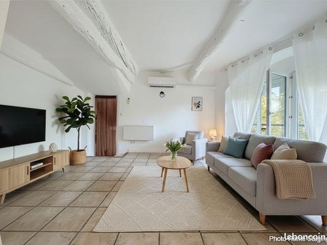 Appartement 2 pièces 65 m²