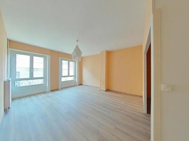Appartement 2 pièces 65 m²