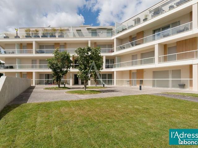 Appartement 2 pièces 65 m²