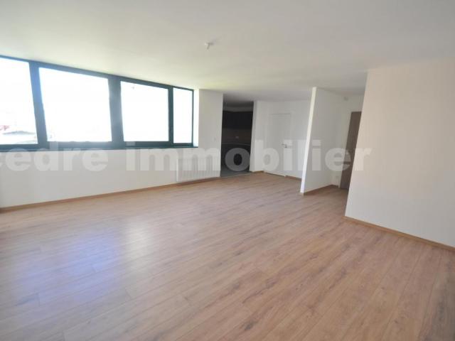 Appartement 2 pièces 65 m²