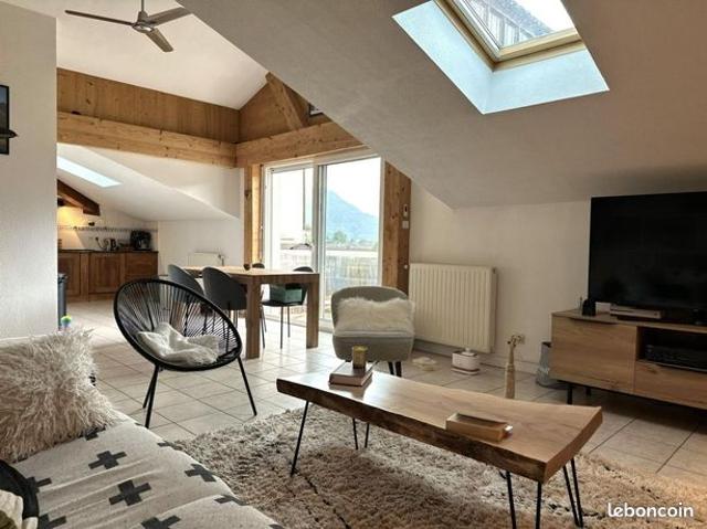Appartement 2 pièces 65 m²